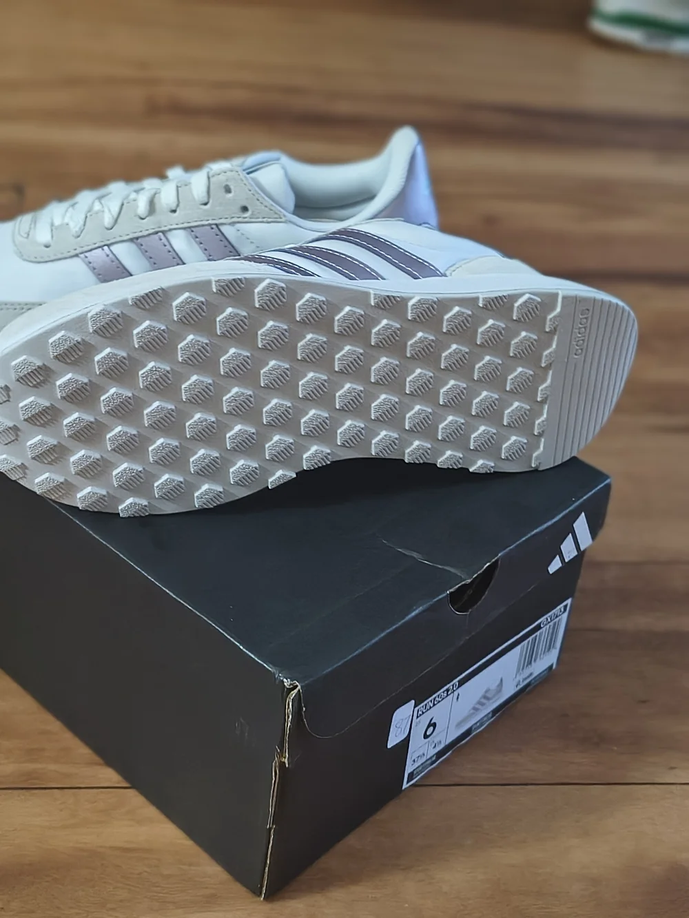 adidas Kids RUN 60s 2.0  Sneakers with Metallic Pink Stripes